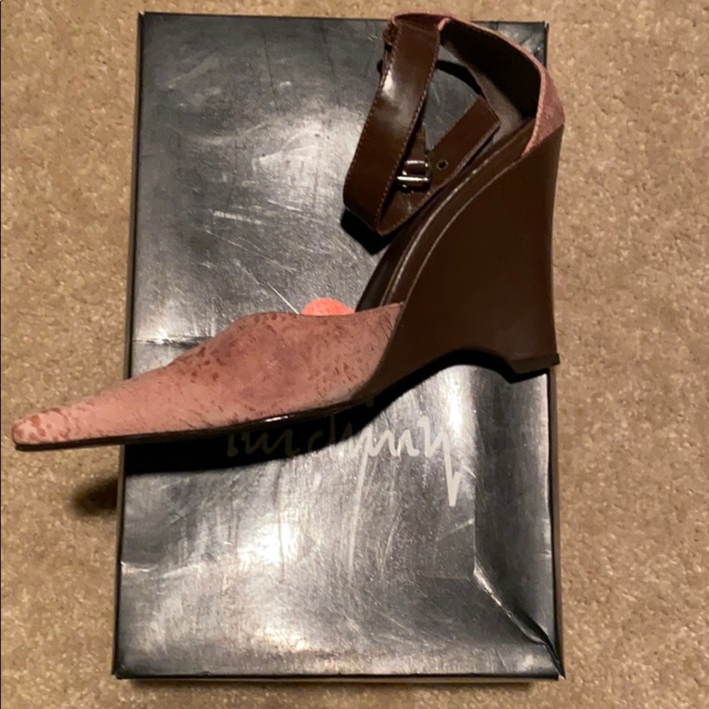 Pink Platform